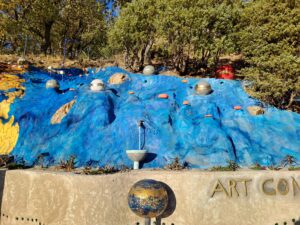add a fake fountain , spheres painted